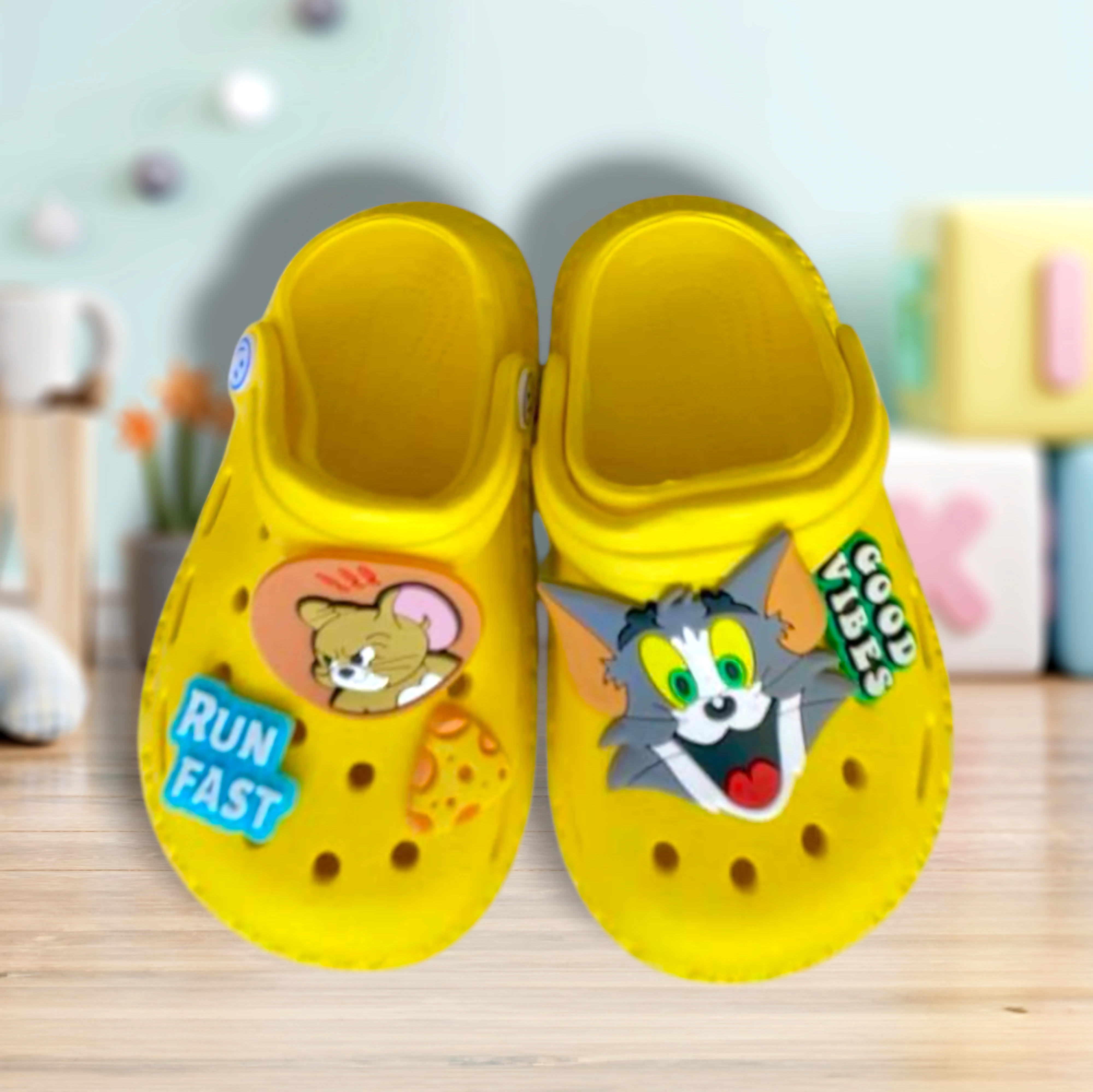 سليبر  اطفال مستورد  خامة خفيفة جدا و طرية